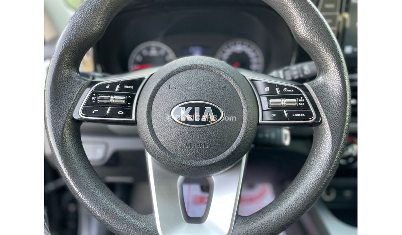 Kia Seltos Std GCC