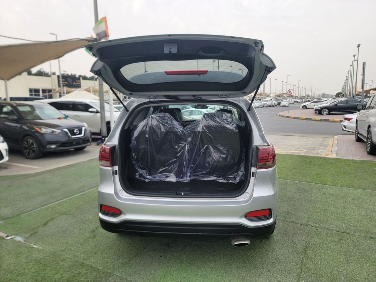 كيا سورينتو Mid Option 3.3L