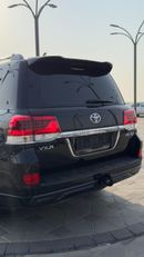تويوتا لاند كروزر VXR+ 5.7L