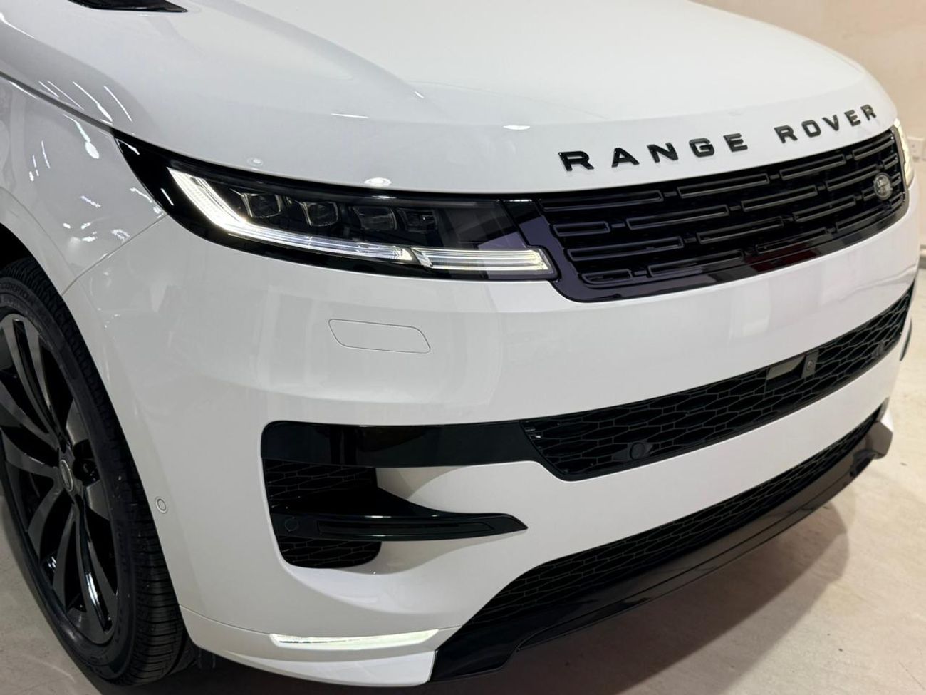 Land Rover Range Rover Sport P400 HSE