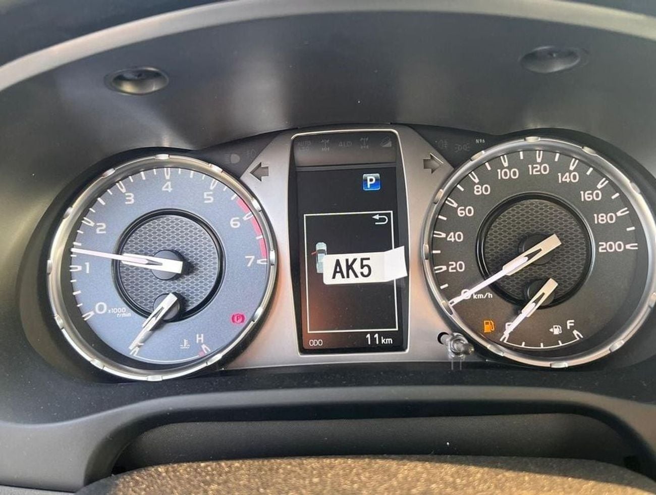 تويوتا هيلوكس GLX TOYOTA HILUX 2.7 4x4 DC PETROL AUTOMATIC FOR NIGERIA
