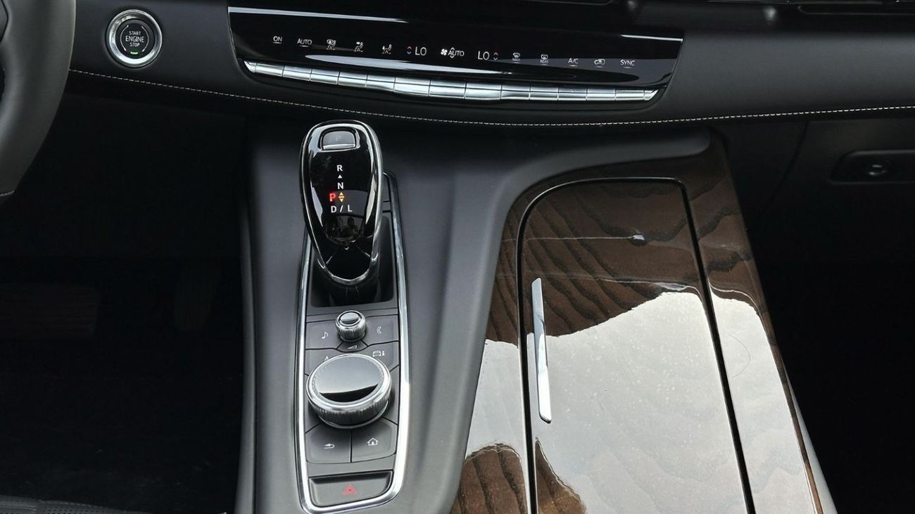 Cadillac Escalade Sport Platinum 6.2L V8 For Export