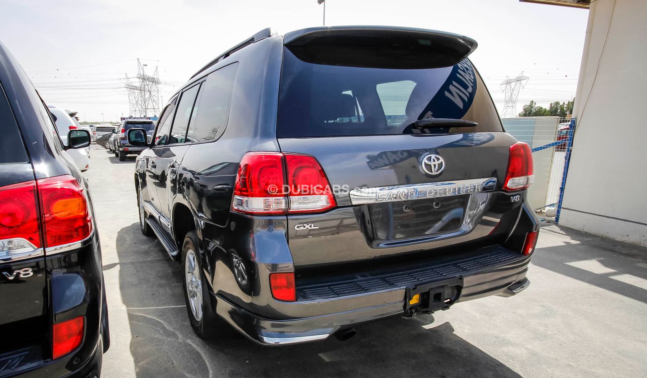 تويوتا لاند كروزر DIESEL  (GXL)