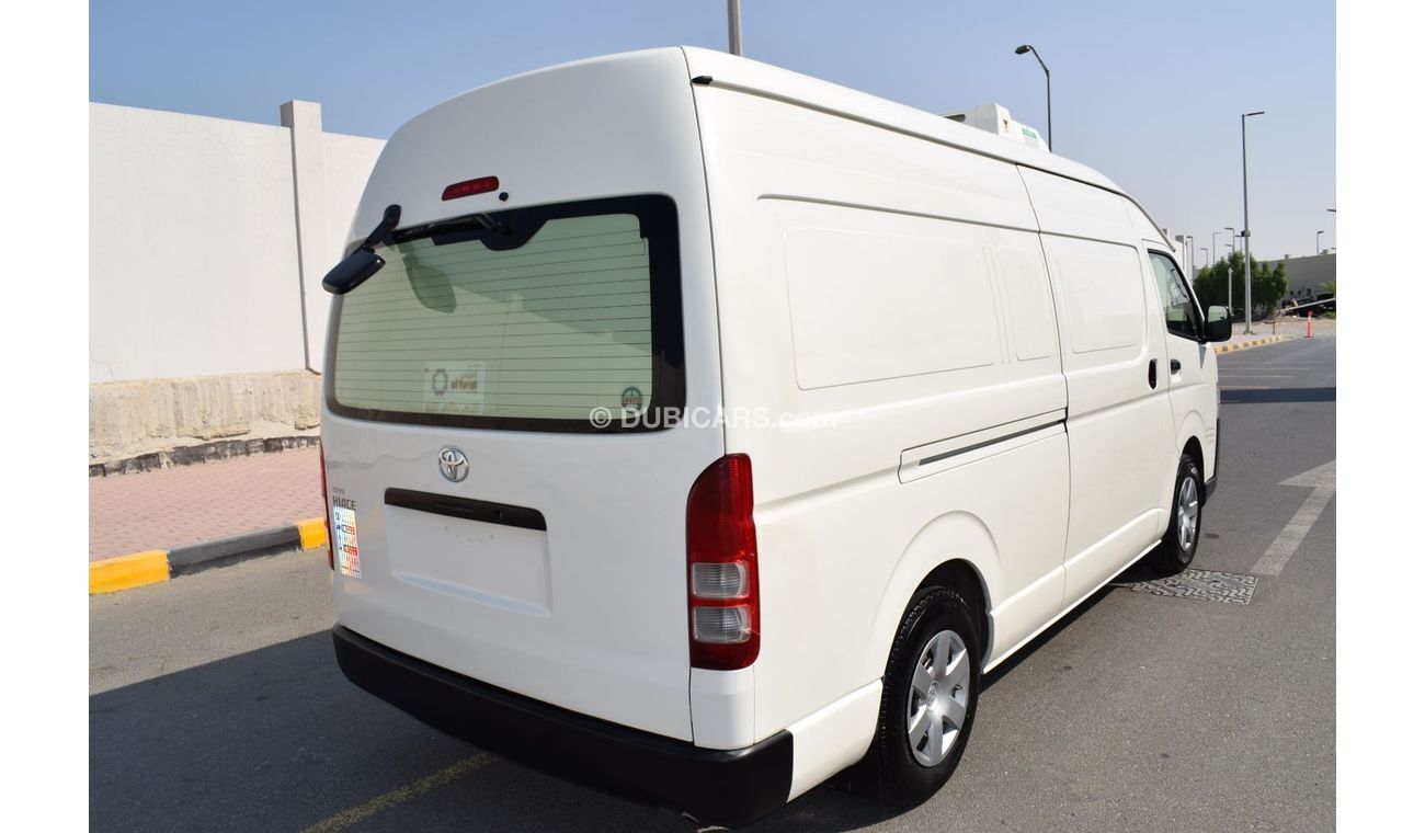 Toyota Hiace GLS -High Roof  Panal Van Toyota Hiace Highroof Chiller Van, Model:2022. Excellent condition