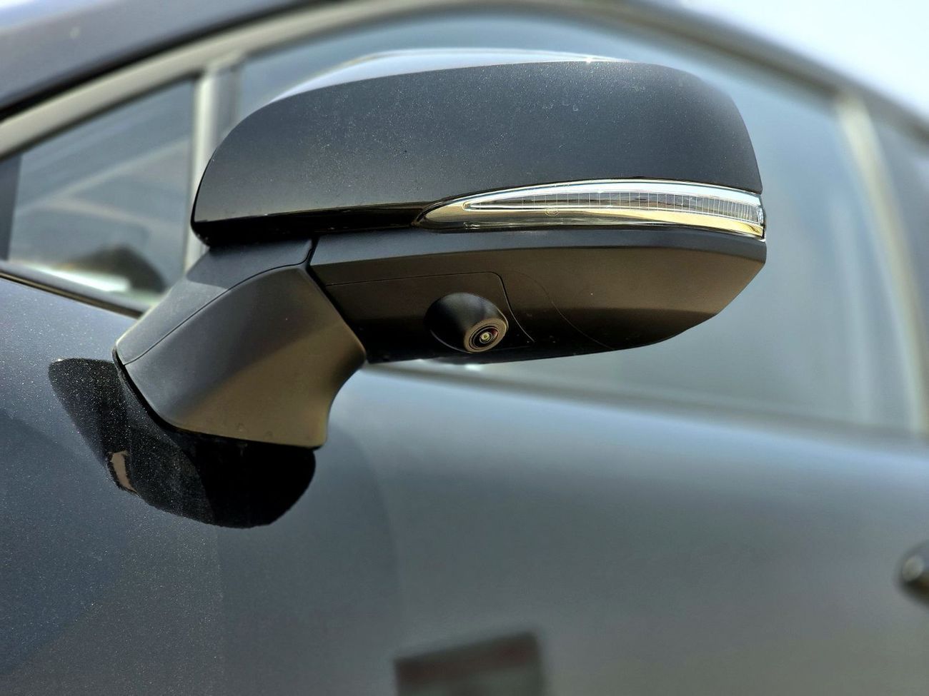 تويوتا كورولا كروس TOYOTA COROLLA CROSS 2.0L ELITE PLUS - FULL - 2025 - BLACK INSIDE BLACK - CHINA