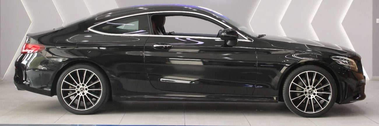 Mercedes-Benz C 200 C200 // GCC