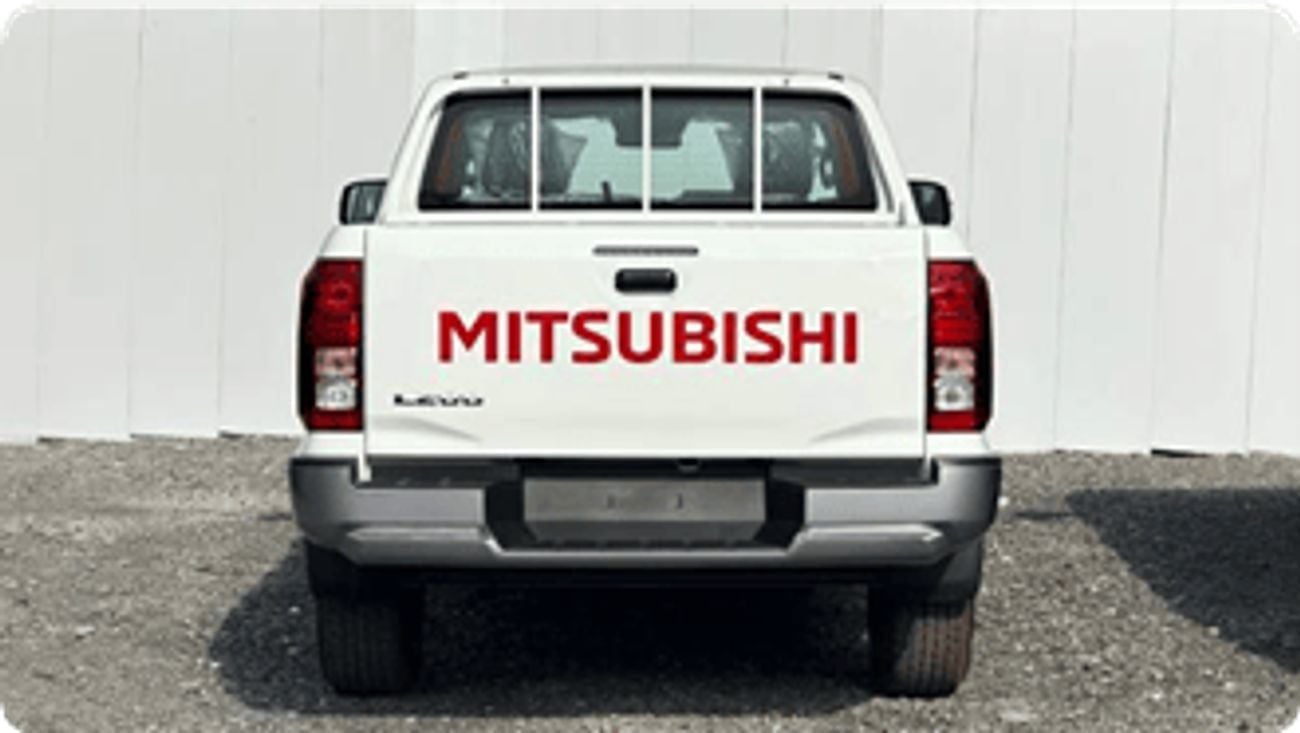 Mitsubishi L200 Mitsubishi L200 GLX Double Cab Petrol 2.4L