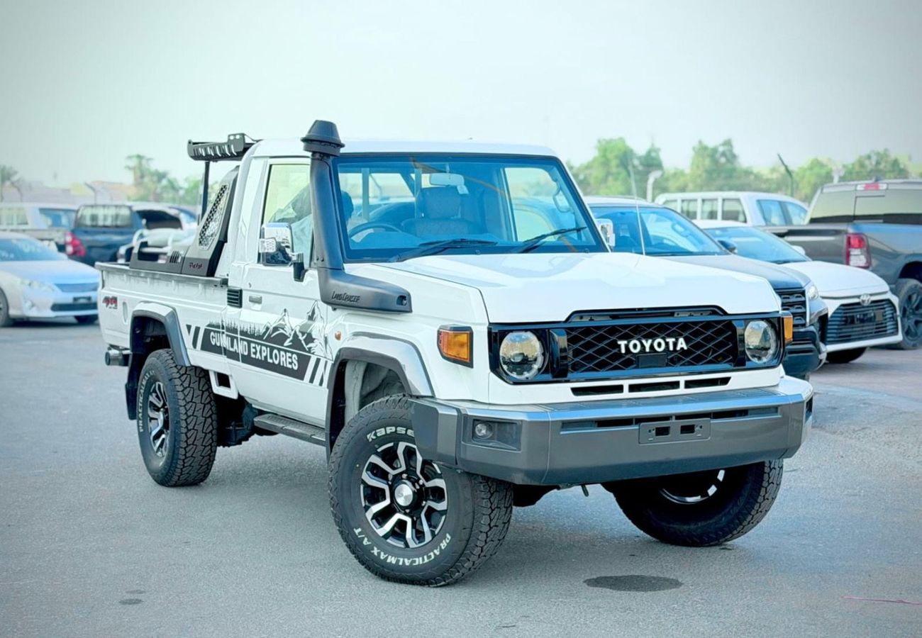 تويوتا لاند كروزر بيك آب Landcruser pickup single cabin year 2019 RHD