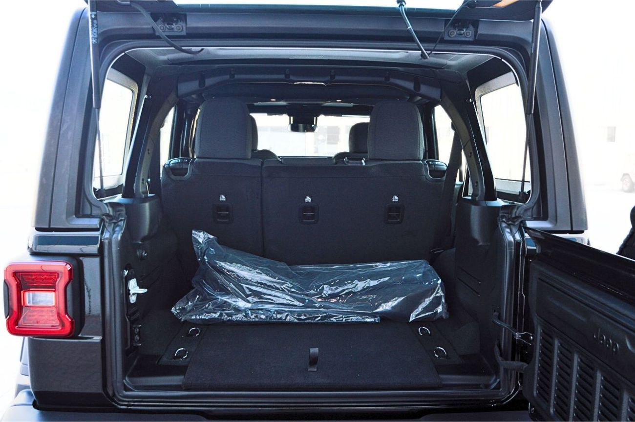 Jeep Wrangler Unlimited Sport S 2.0L A/T / 3 Years Dealer Warranty