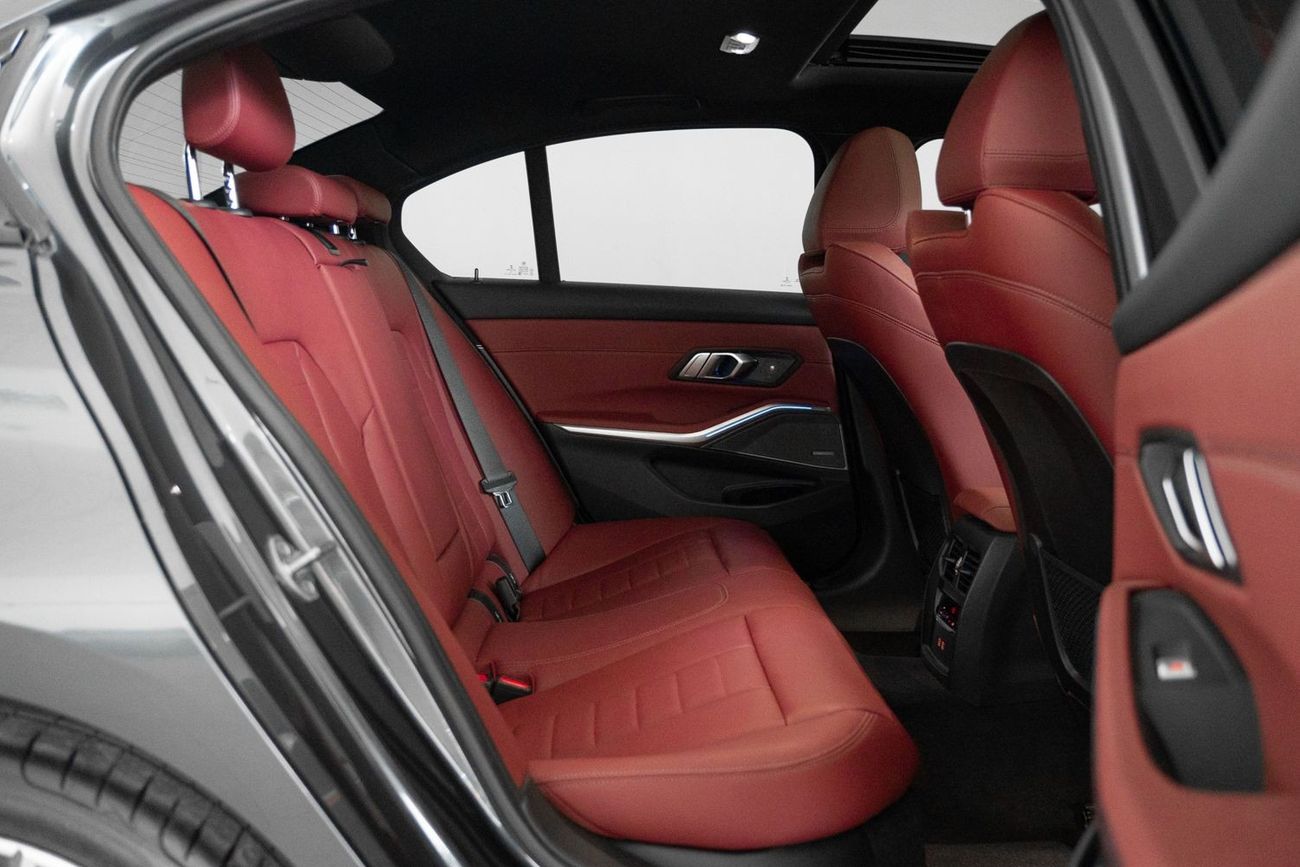 بي أم دبليو M340i 2022 BMW 340i M-Sport / BMW Warranty / Full BMW Service History