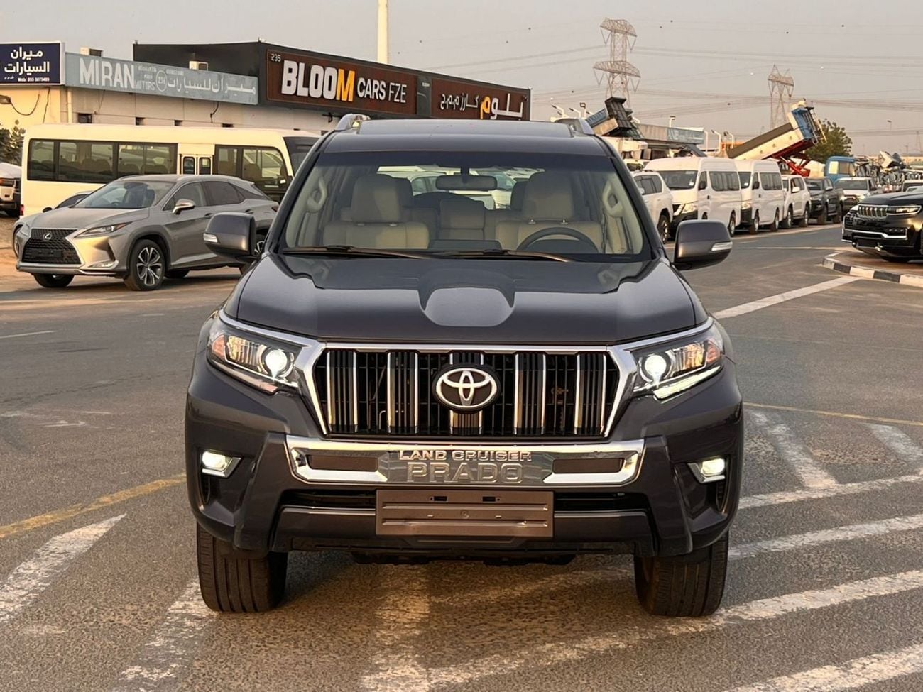 Toyota Prado TX-L 2022 Toyota Prado Full Option 4.0L V6 - AWD 4x4 GCC- Electric Seat - Rear CAM & Sensors - Cool B