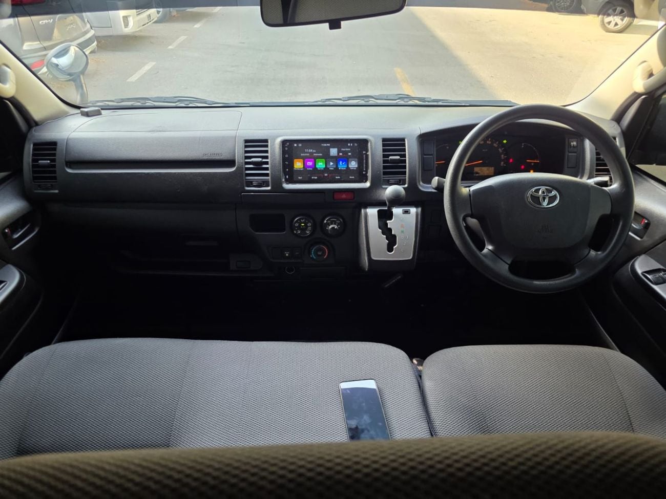Toyota Hiace 8 SEATER | 2.0 PETROL ENGINE | RHD | AT