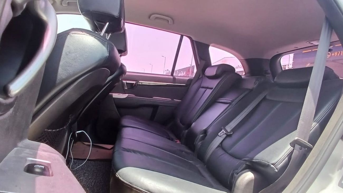 Hyundai Santa Fe Hyundai Santafe 2011 korea specs