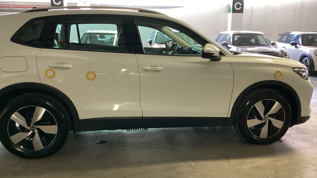 Volkswagen Tiguan Life 1.4L Life | Guaranteed Warranty | 0 Down Payment