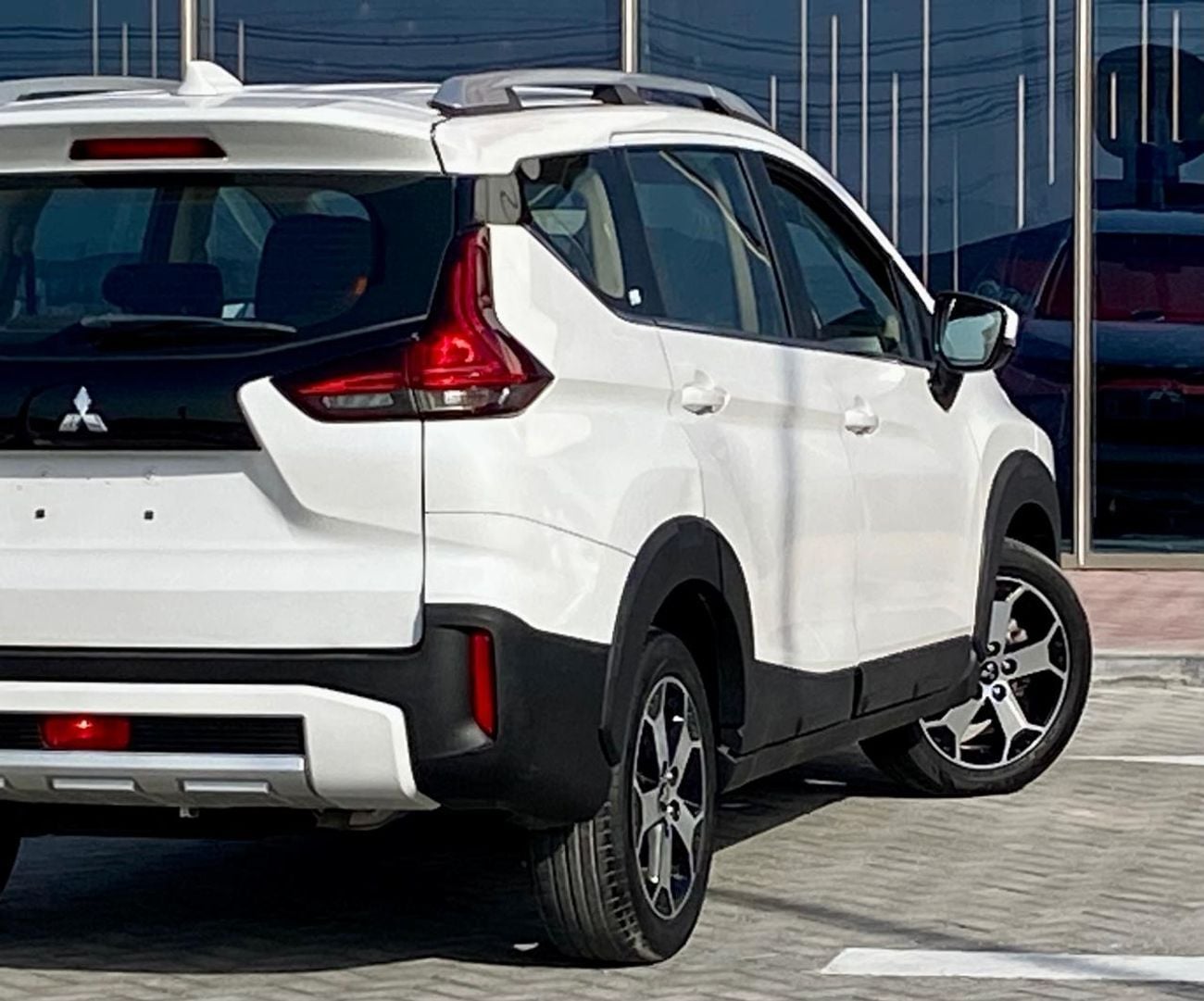 Mitsubishi Xpander Cross 800-Monthly l GCC l 1.5L, Cruise, Camera l Accident Free