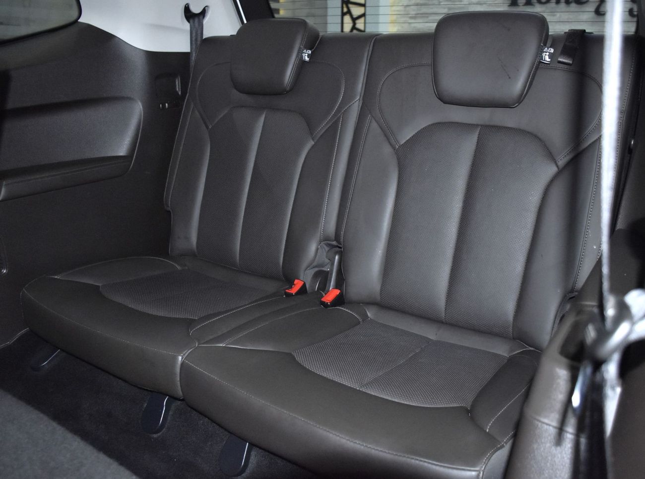 MG RX8 EXCELLENT DEAL for our MG RX8 30T 4WD ( 2020 Model ) in White Color GCC Specs