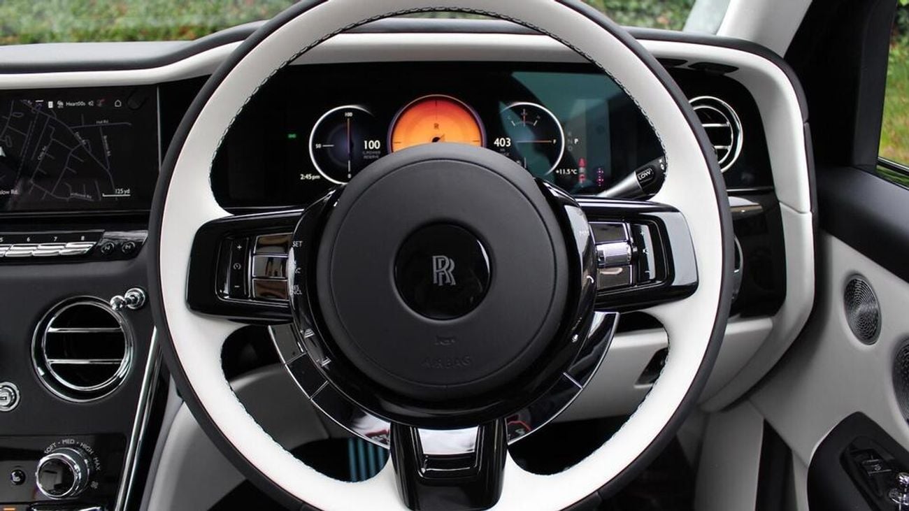 رولز رويس كولينان 6.75 V12 Black Badge Auto 4WD Euro 6 5dr (EXPORT ONLY) Right Hand Drive