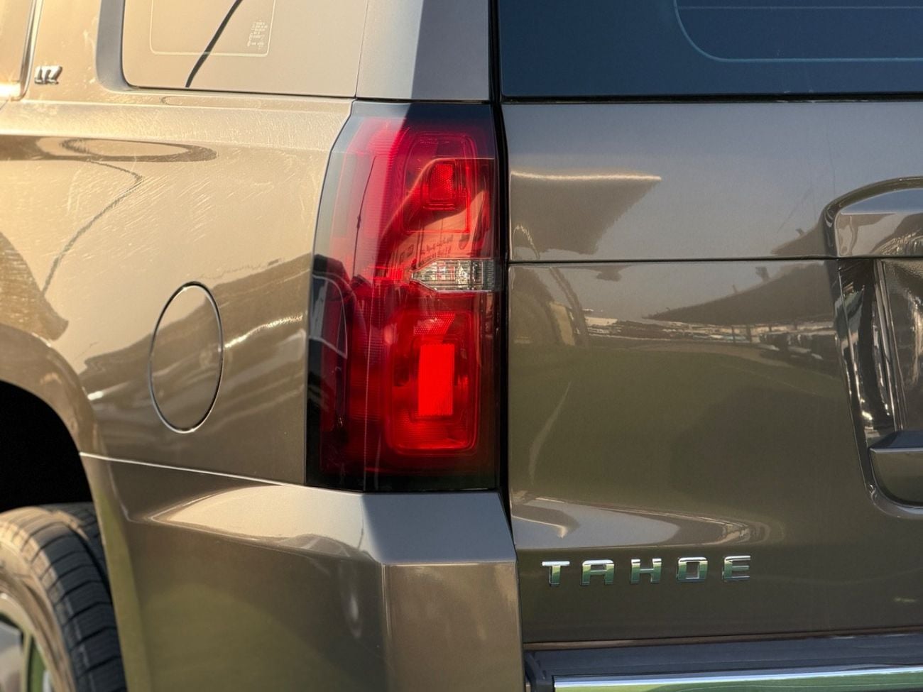Chevrolet Tahoe LTZ DVD/COOL BOX/HF T/GATE
