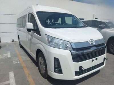 Toyota Hiace 2.8L DIESEL HIGH ROOF 13 SEATER MANUAL TRANSMISSION