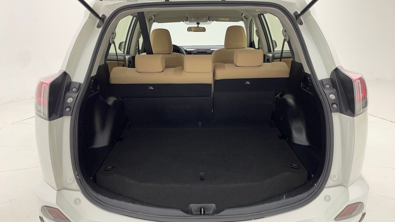 تويوتا راف ٤ EX 2.5 | بدون دفعة مقدمة | اختبار قيادة مجاني للمنزل