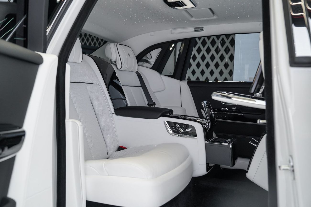 Rolls-Royce Phantom Std 6.8L