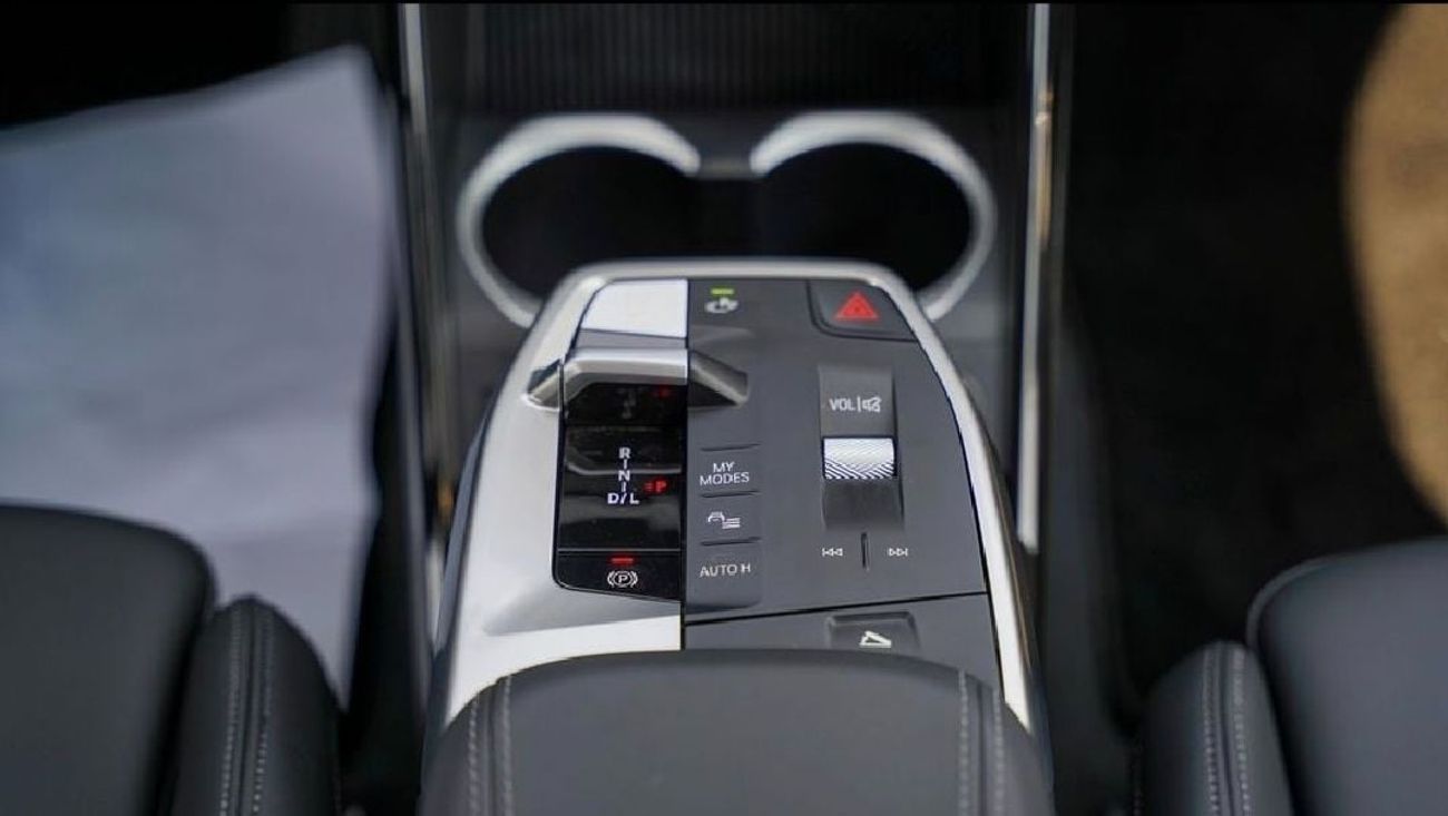 بي أم دبليو X2 BMW X2 SDRIVE 25I M 2.0L FWD 2026 BRAND NEW