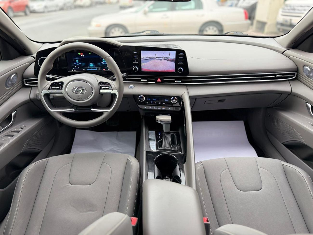 Hyundai Elantra 2.0L Comfort  GOOD CONDITION  LOW MILEAGE
