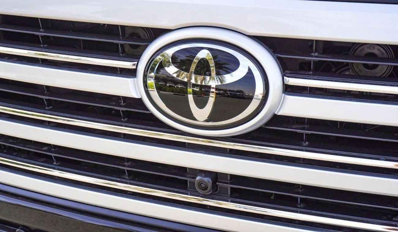 تويوتا لاند كروزر VX TOYOTA LC300 3.5L PETROL 2025 MODEL GCC