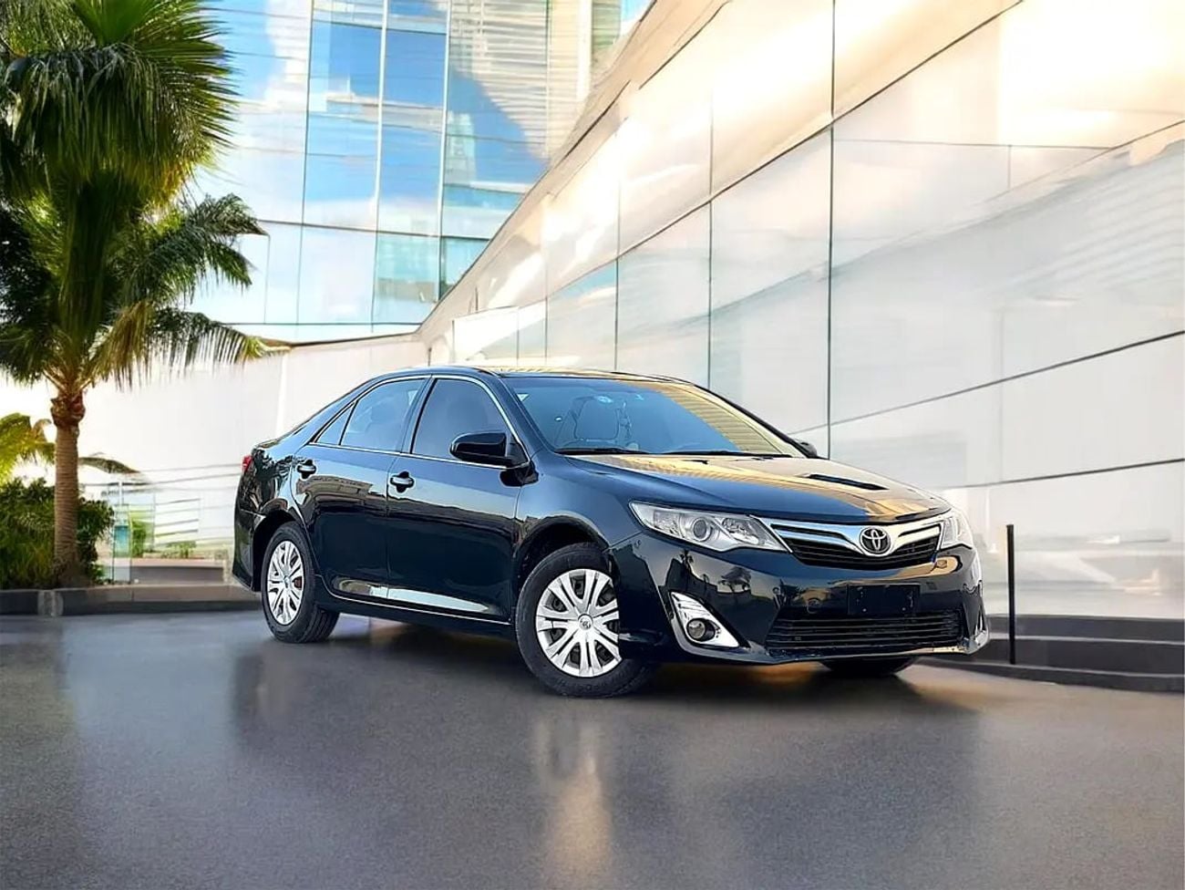 Toyota Camry GLE 2.5L (204 HP) GL - GCC Specs - Reliable and Efficient