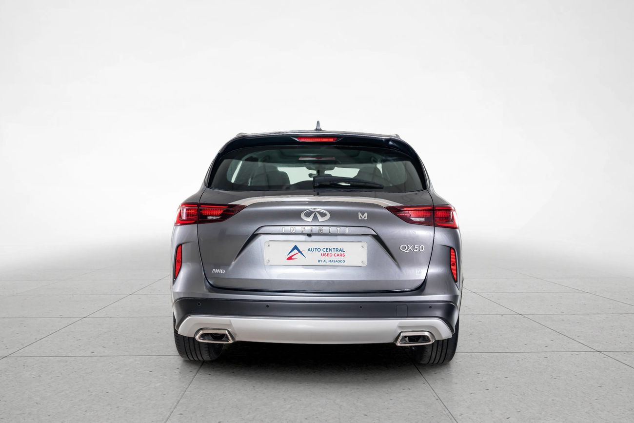 إنفينيتي QX50 LUXE 2.0