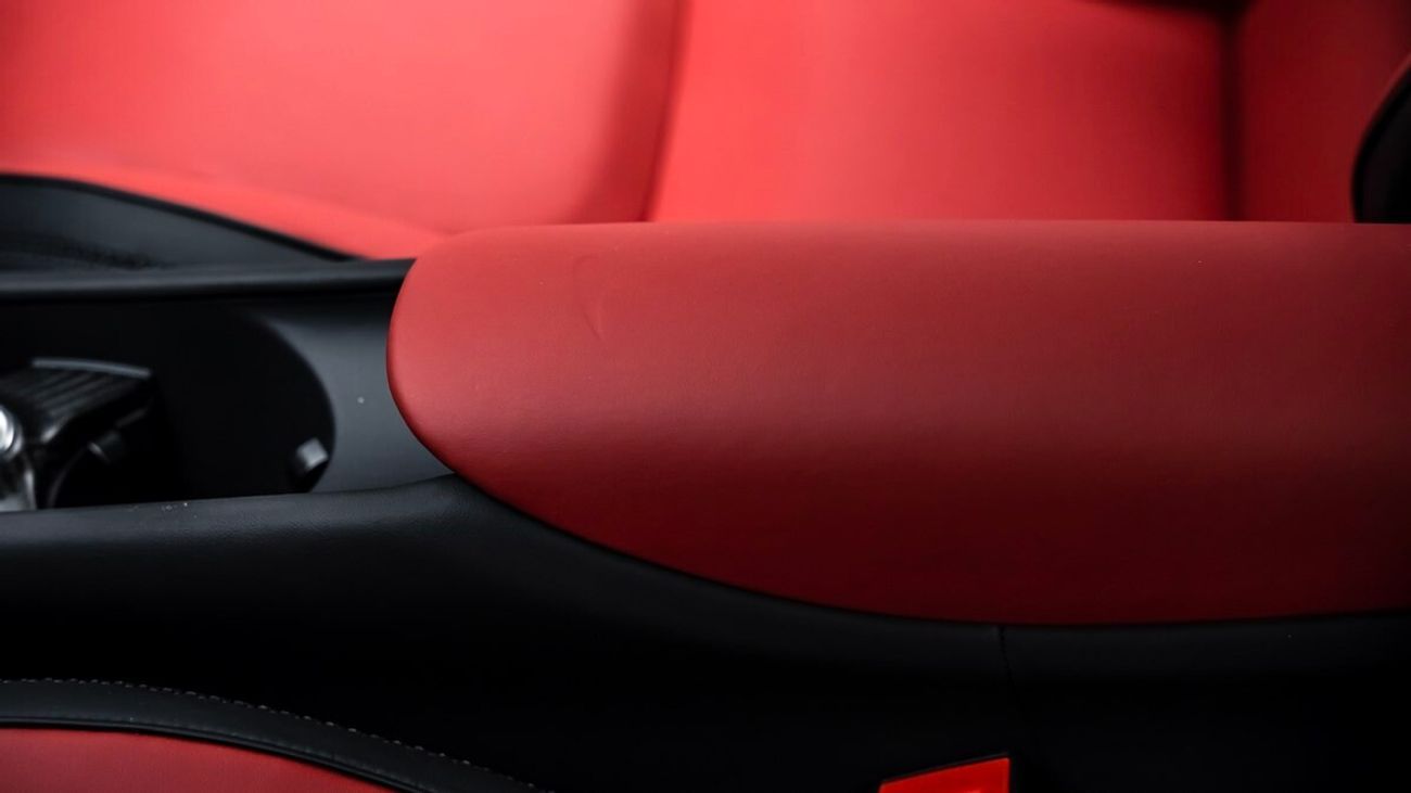 McLaren Artura 2024 - GCC - Under Warranty