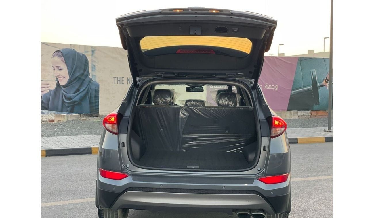 Hyundai Tucson Basic Panorama 1.6L In excellent condition and requires no expenses