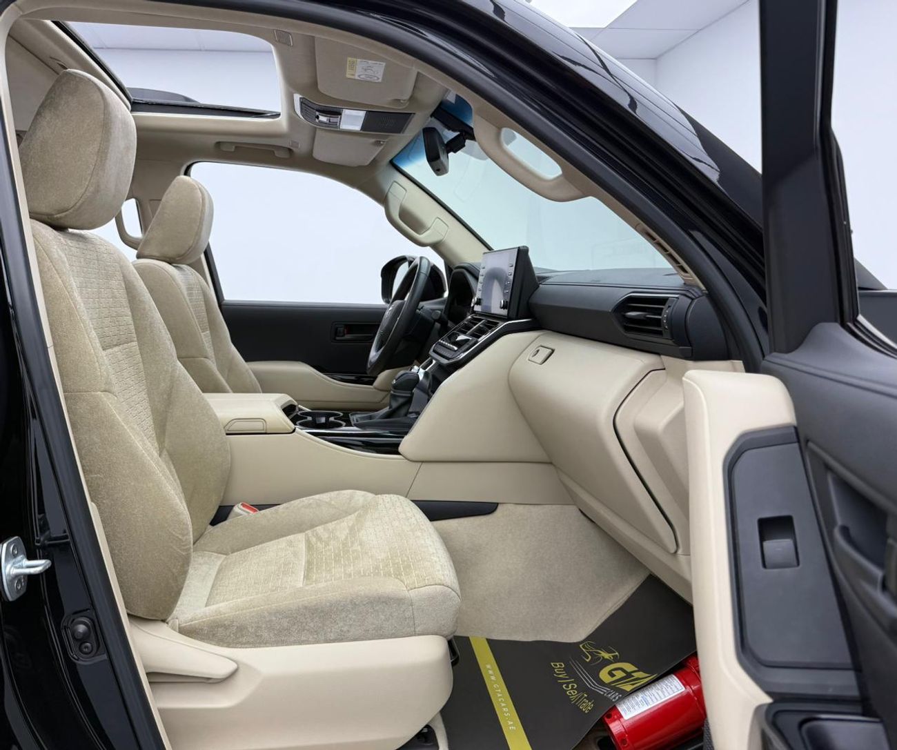 Toyota Land Cruiser EXR 3.5L 2024 Toyota Land Cruiser EXR ,Al Futtaim Warranty ,Full Agency Service History ,GCC