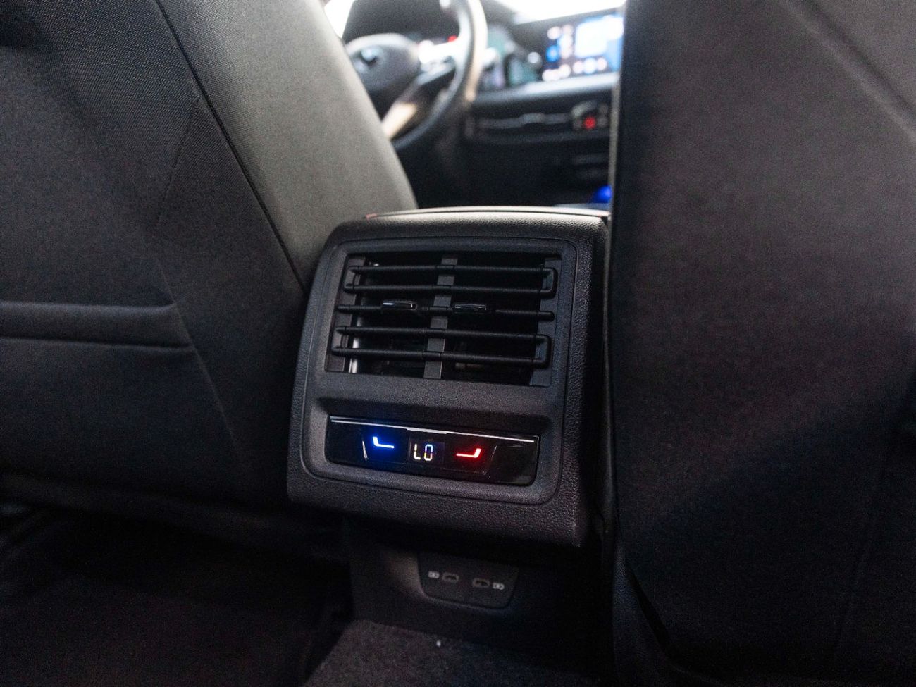 Volkswagen Golf GTI Sport 2.0T