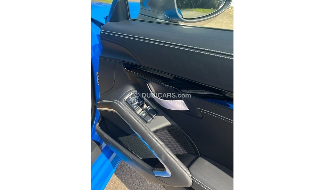 بورش كايمان 718 Porsche 718 Cayman T Right Hand Drive