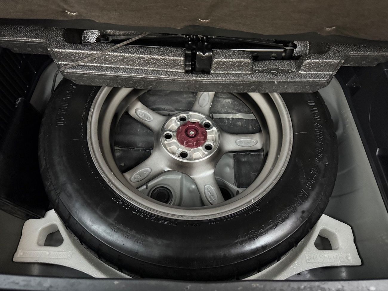 Toyota Venza 2021 LIMITED HYBRID MOONROOF AWD FULL OPTION USA SPEC