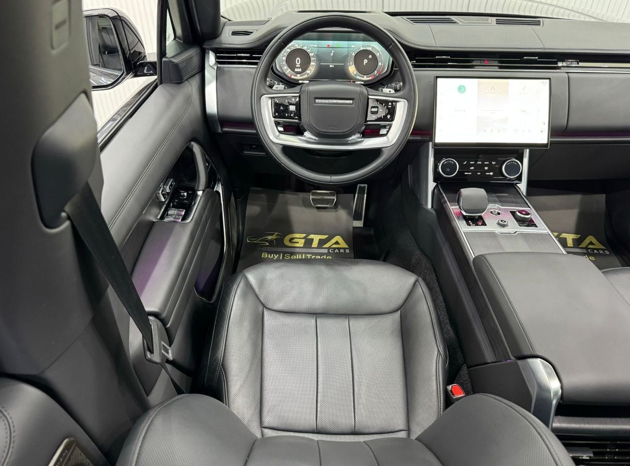 Land Rover Range Rover 2023 Range Rover Vogue P530 First Edition, 5 Years Range Rover Warranty, Full Service History, GCC