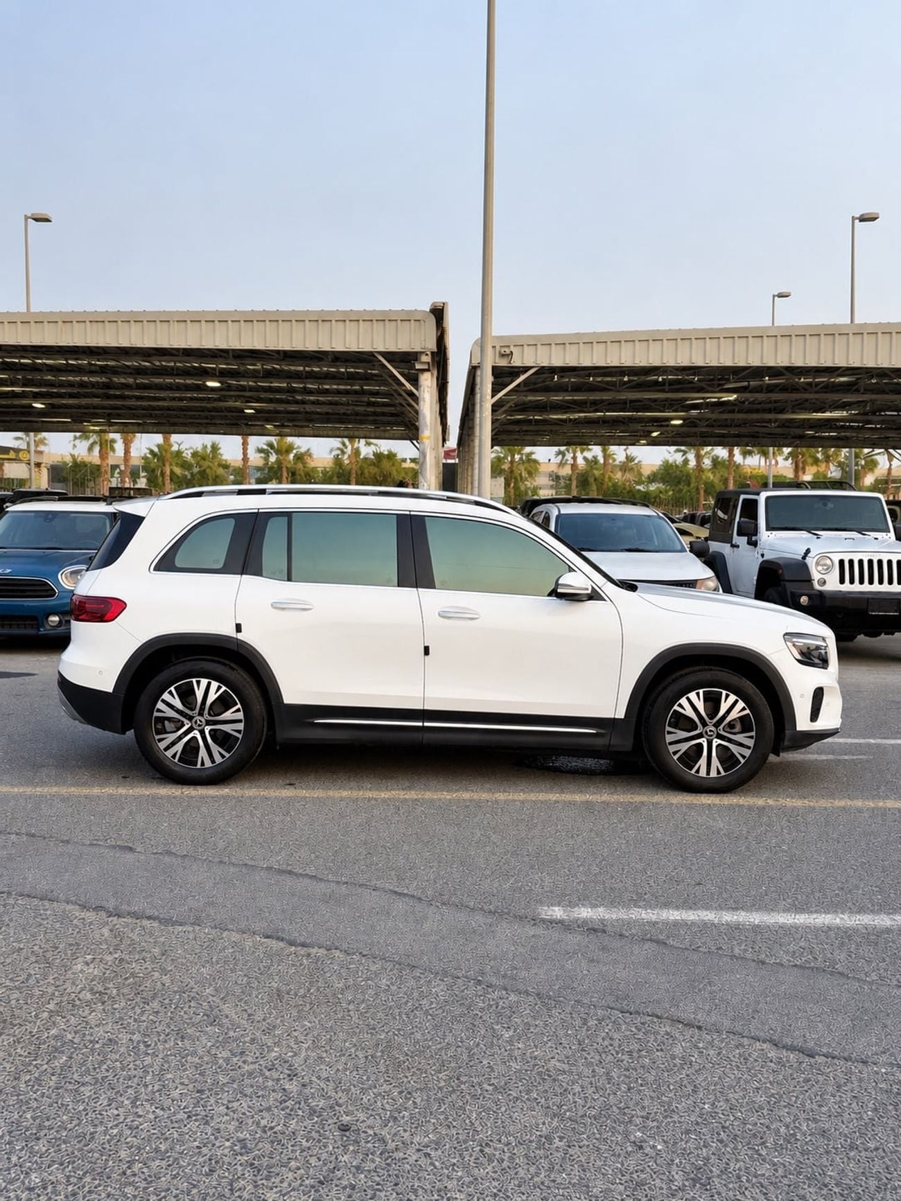 Mercedes Benz GLB200