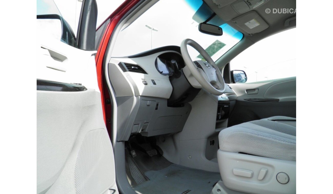 Toyota Sienna 2011 ref#182