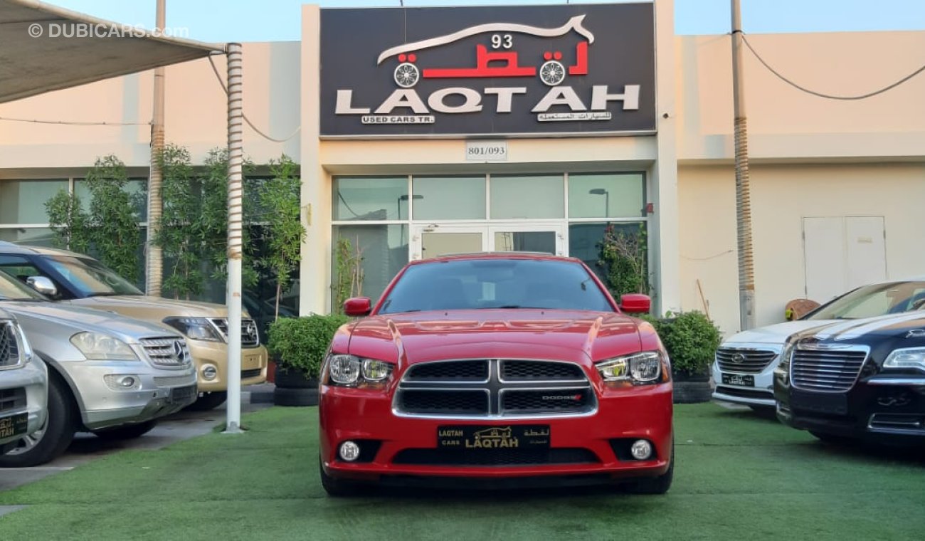 Dodge Charger Customs papers number one, leather, rear spoiler, all sensors, fingerprint, alloy wheels, fog lights