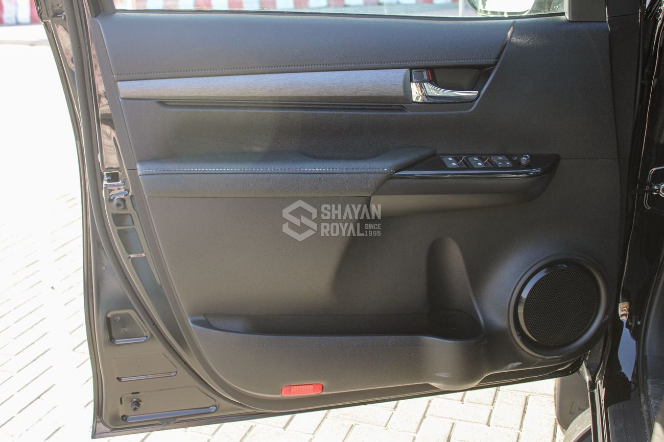 Toyota Hilux ADVENTURE 4.0L V6 PETROL DC AT 4WD 2026MY