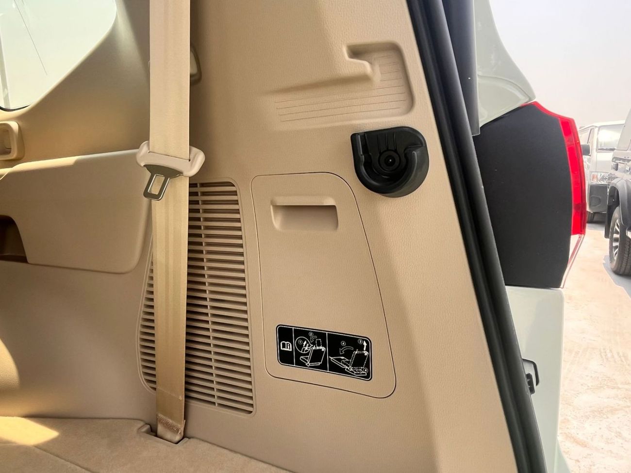 Toyota Land Cruiser GXR 3.5L