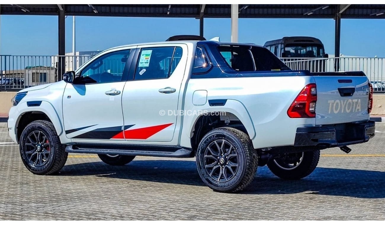 تويوتا هيلوكس HILUX GR 2.8L