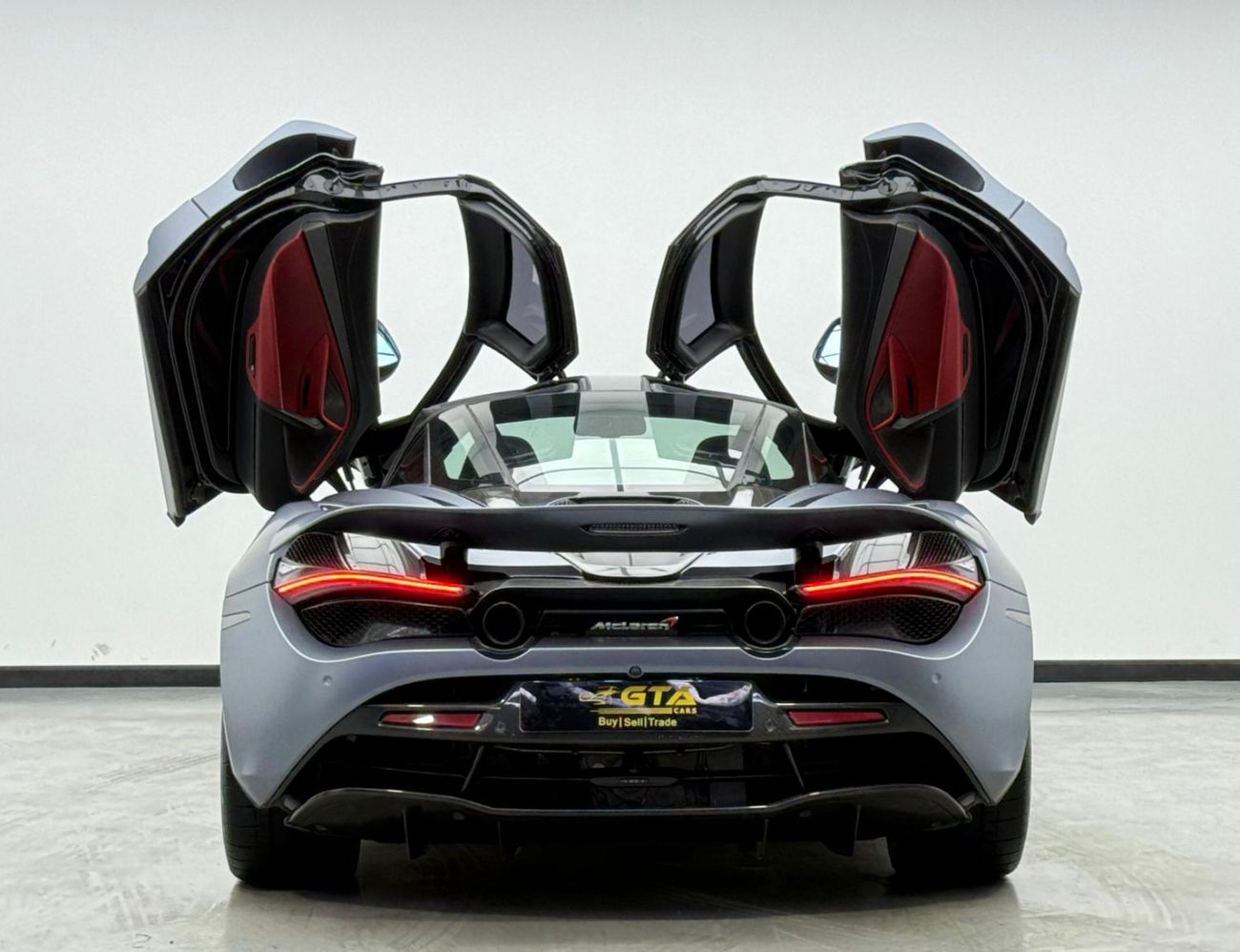 McLaren 720S 2018 McLaren 720s, Warranty, Carbon Fiber Interior, Very Low Kms, Excellent Condition, GCC