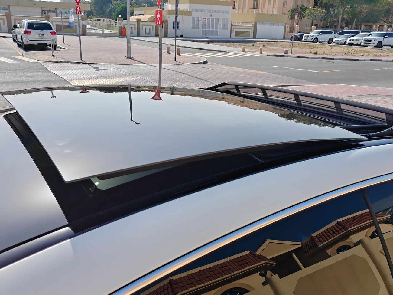 مرسيدس بنز EQE 500 4matic