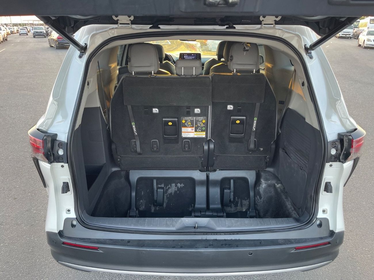 تويوتا سيينا 2021 TOYOTA SIENNA XLE HYBRID 4x4 FULL OPTIONS IMPORTED FROM USA