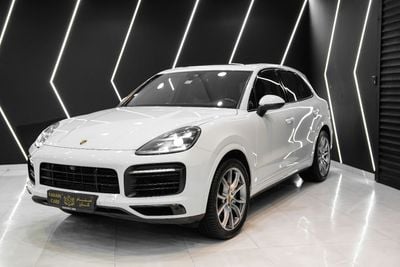 Porsche Cayenne S 2.9L (440 HP) Chrono Package, Panoramic Roof, Bose Sound System, GCC Spec!!