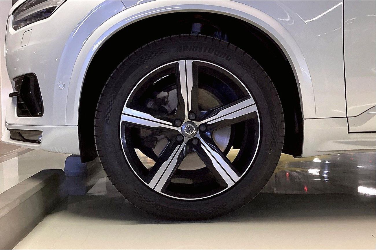 فولفو XC 90 T6 R Design | شامل الضمان | 0 ﺪﻔﻋﺓ ﺃﻮﻟﻯ