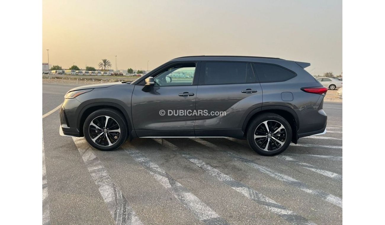 Toyota Highlander 2021 TOYOTA HIGHLANDER XSE  3.5L V6 / EXPORT ONLY