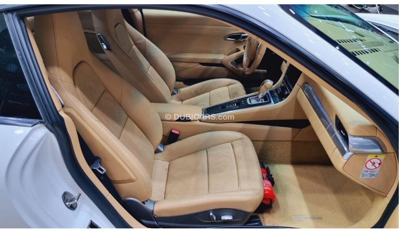 بورش 911 PORSCHE CARRERA 2012 GCC IN BEAUTIFUL SHAPE WITH PORSCHE SERVICE HISTORY FOR 209K AED